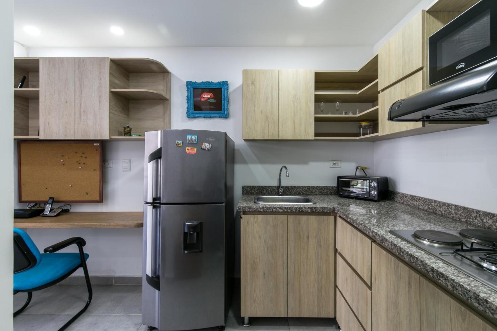 Apartamentos Borbon Suites Меделин Екстериор снимка