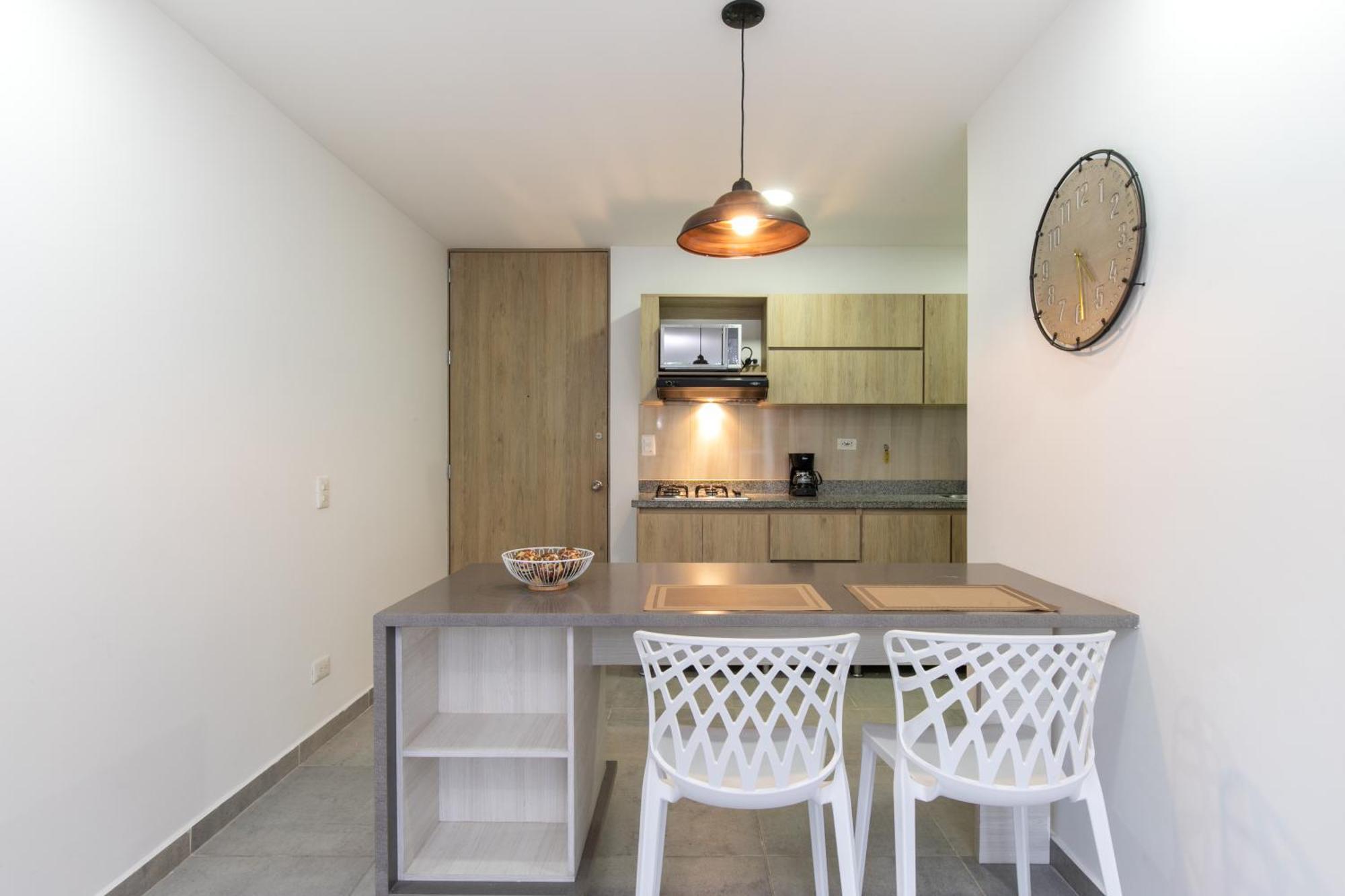 Apartamentos Borbon Suites Меделин Екстериор снимка
